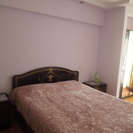 Nellie'S Apartment باتومي المظهر الخارجي الصورة